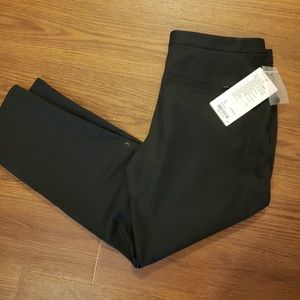NWT, lululemon city trek trouser